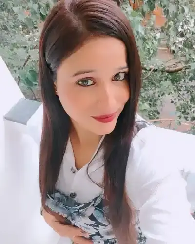 Call Girls in Siana